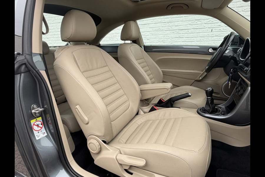 Volkswagen Beetle 1.4 TSI Sport Panorama Pdc Navi Leder Stoelverwarming Cruise Premium Audio Dab+