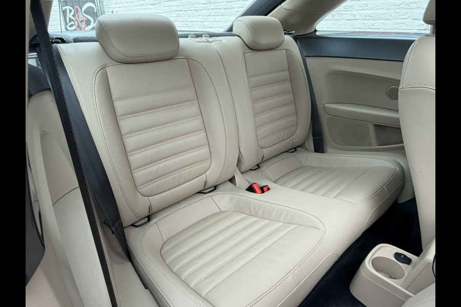 Volkswagen Beetle 1.4 TSI Sport Panorama Pdc Navi Leder Stoelverwarming Cruise Premium Audio Dab+