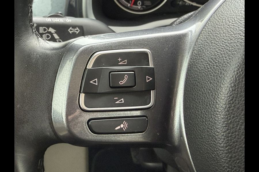 Volkswagen Beetle 1.4 TSI Sport Panorama Pdc Navi Leder Stoelverwarming Cruise Premium Audio Dab+