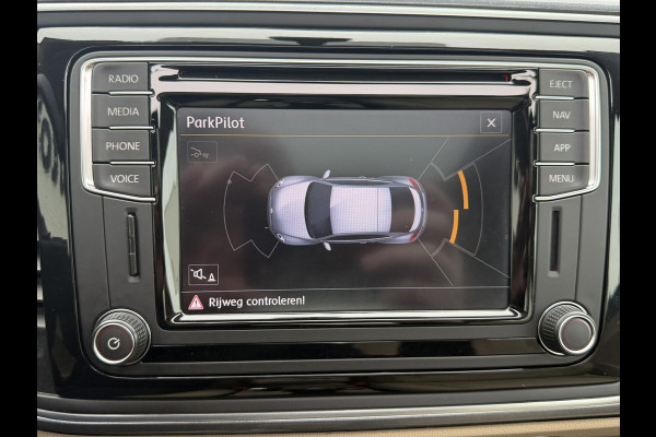 Volkswagen Beetle 1.4 TSI Sport Panorama Pdc Navi Leder Stoelverwarming Cruise Premium Audio Dab+