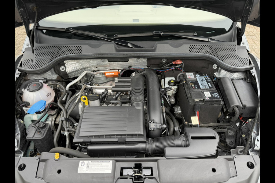 Volkswagen Beetle 1.4 TSI Sport Panorama Pdc Navi Leder Stoelverwarming Cruise Premium Audio Dab+