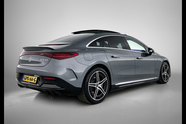 Mercedes-Benz EQE AMG 43 4MATIC 90 kWh Panoramadak | Memory Pakket | Rode gordels |  Burmester Inclusief 24 maanden Mercedes-Benz Certified garantie voor Europa.
