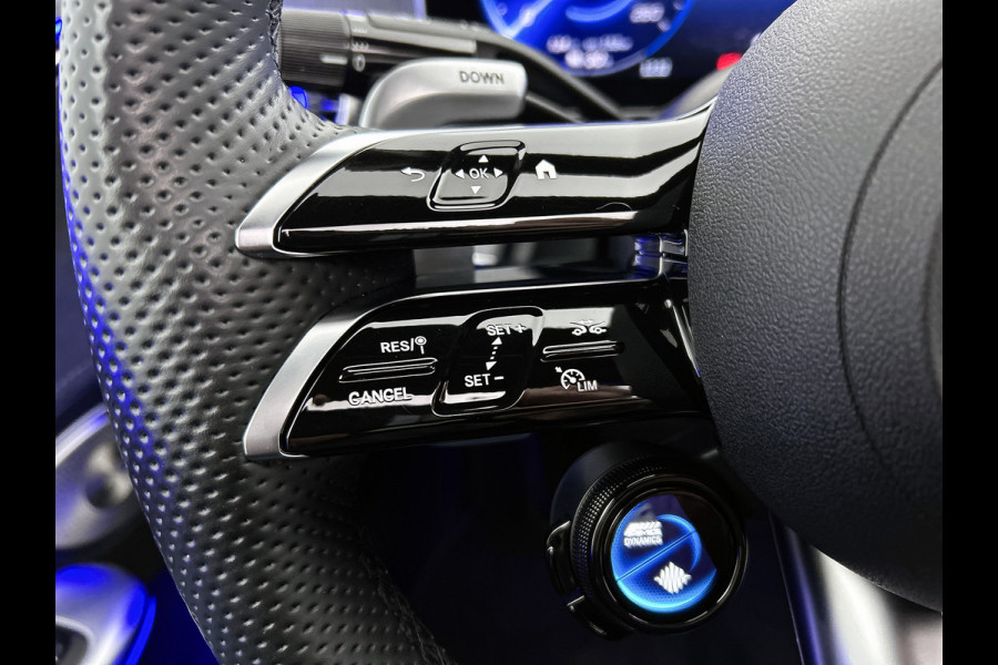 Mercedes-Benz EQE AMG 43 4MATIC 90 kWh Panoramadak | Memory Pakket | Rode gordels |  Burmester Inclusief 24 maanden Mercedes-Benz Certified garantie voor Europa.