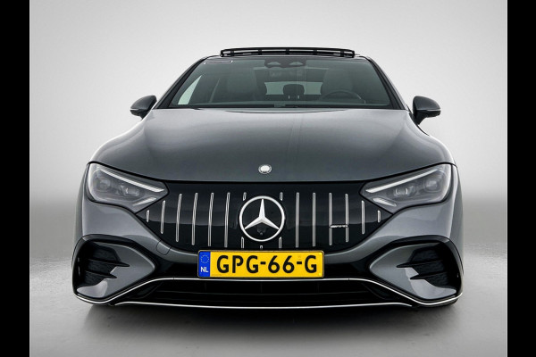 Mercedes-Benz EQE AMG 43 4MATIC 90 kWh Panoramadak | Memory Pakket | Rode gordels |  Burmester Inclusief 24 maanden Mercedes-Benz Certified garantie voor Europa.