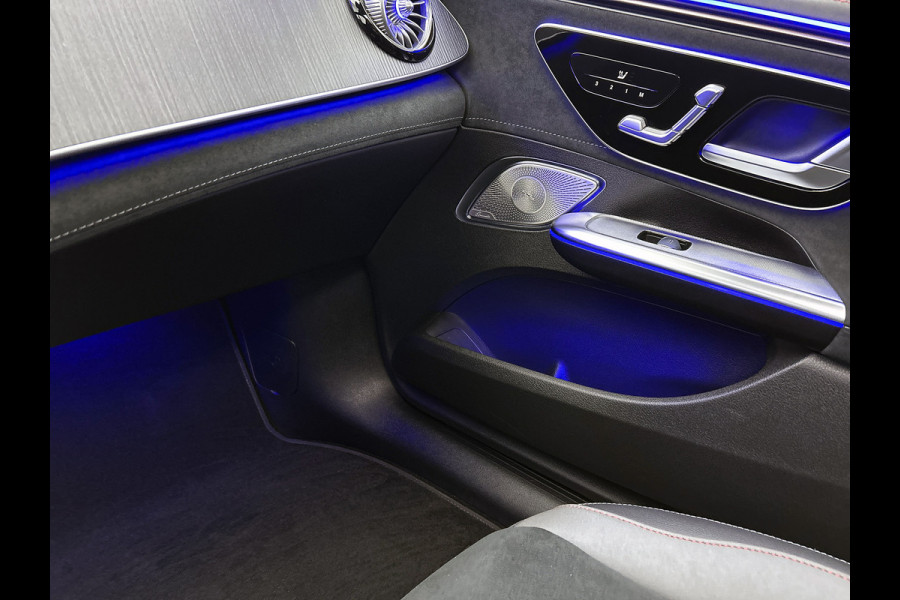 Mercedes-Benz EQE AMG 43 4MATIC 90 kWh Panoramadak | Memory Pakket | Rode gordels |  Burmester Inclusief 24 maanden Mercedes-Benz Certified garantie voor Europa.