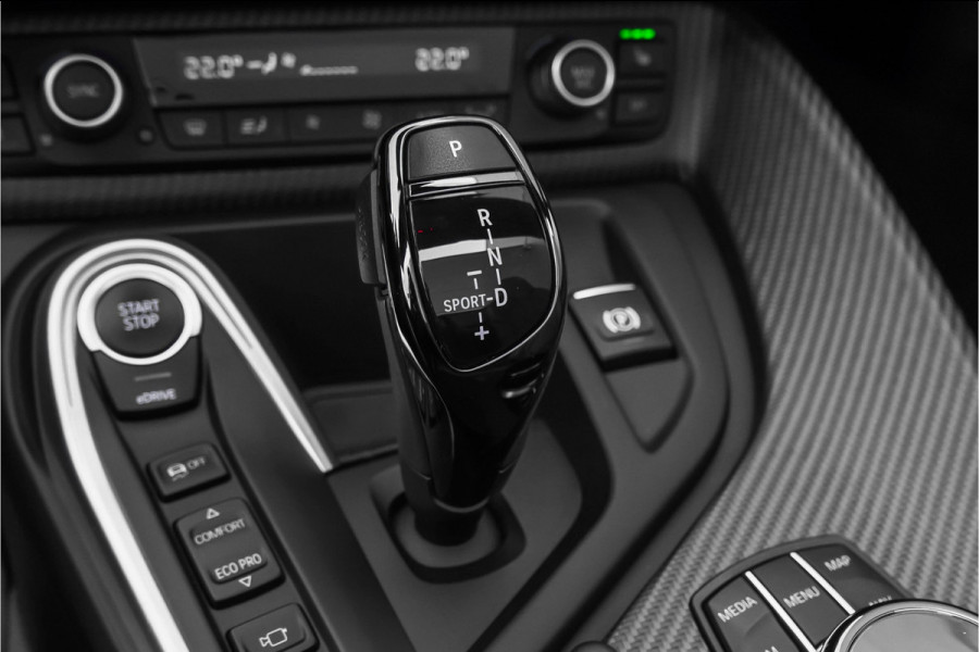 BMW i8 Roadster 1.5 High Ex CarPlay H/K HUD Camera 20"