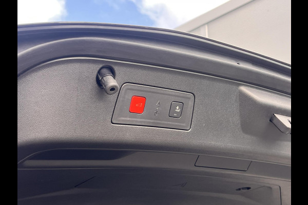 Peugeot 508 SW 1.2 PureTech Blue Lease Allure | verwarmde voorstoelen | Cruise Control | Climate Control | Trekhaak