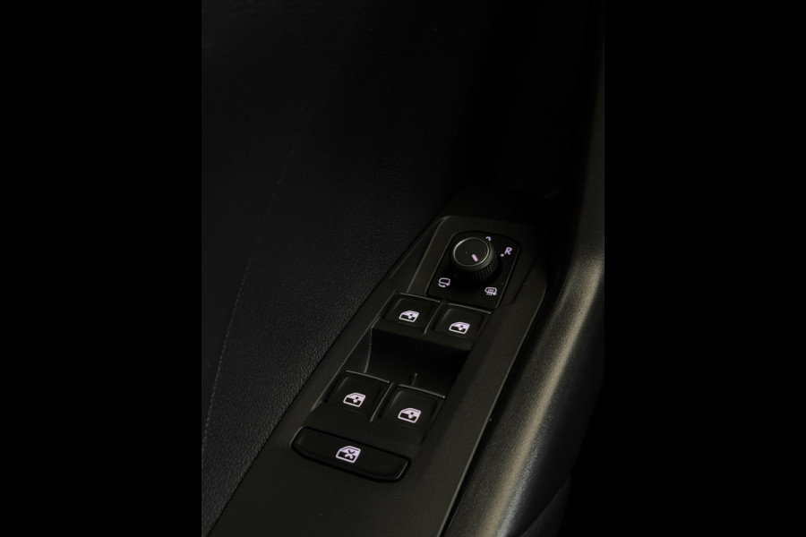 Volkswagen T-Cross 1.0 TSI R-line CarPlay Camera