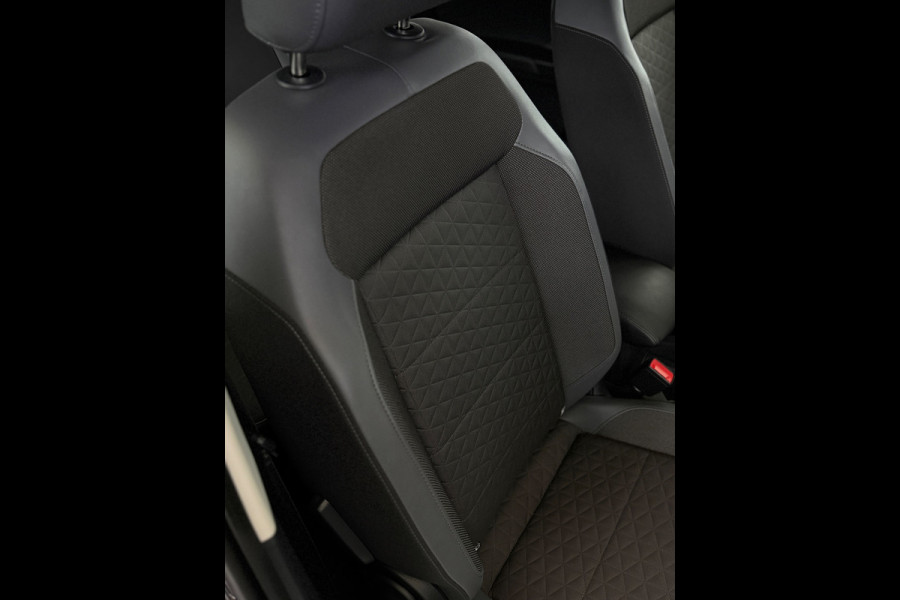 Volkswagen T-Cross 1.0 TSI R-line CarPlay Camera