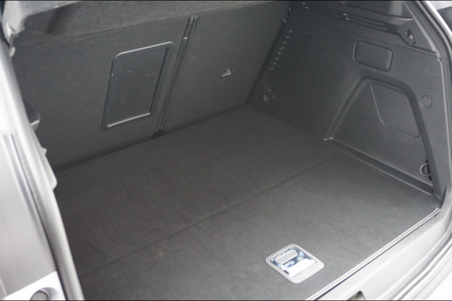 Peugeot 3008 195PK PHEV Allure AUT. | CAMERA | EL CLIMATE | NAVI | SUPER LUXE