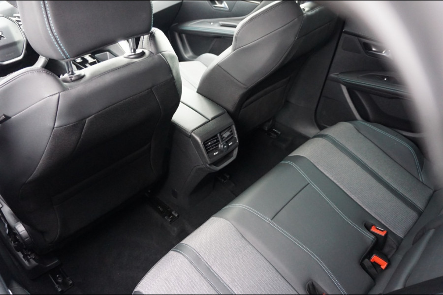Peugeot 3008 195PK PHEV Allure AUT. | CAMERA | EL CLIMATE | NAVI | SUPER LUXE