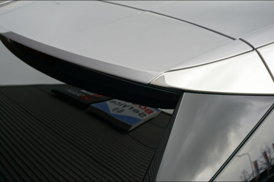 Peugeot 3008 195PK PHEV Allure AUT. | CAMERA | EL CLIMATE | NAVI | SUPER LUXE