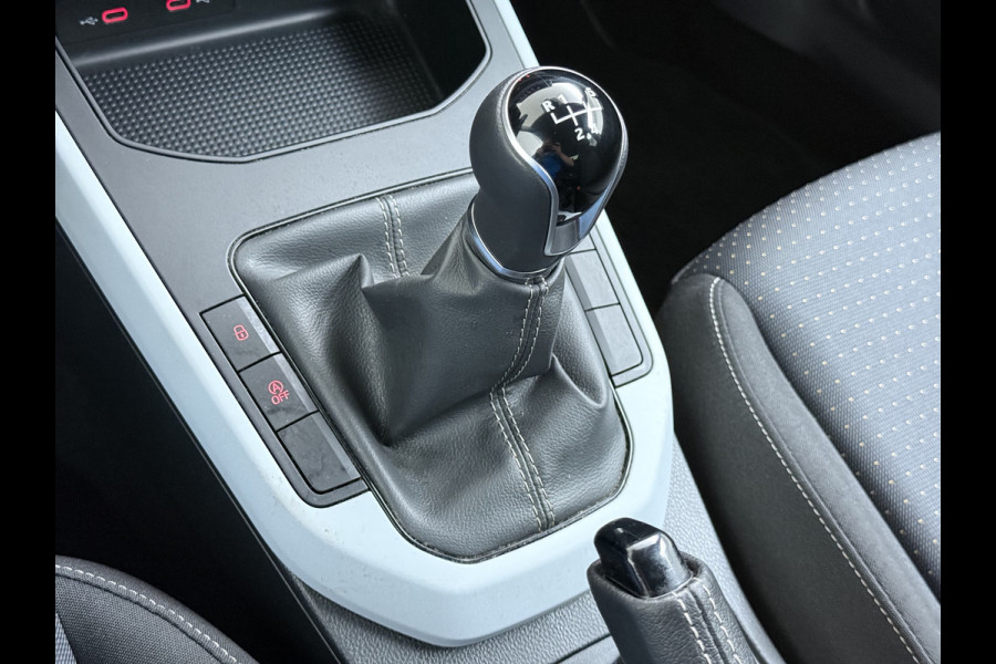 Seat Arona 1.0TSI NWE Model Two-Tone Navi* Draadloos-Apple Carplay Android PDC Cruise Control ECC Style Lmv Privacy Glas Regen-Lichtsensor Isofix DAB Bluetooth Led 1e Eigenaar Origineel Nederlandse Auto