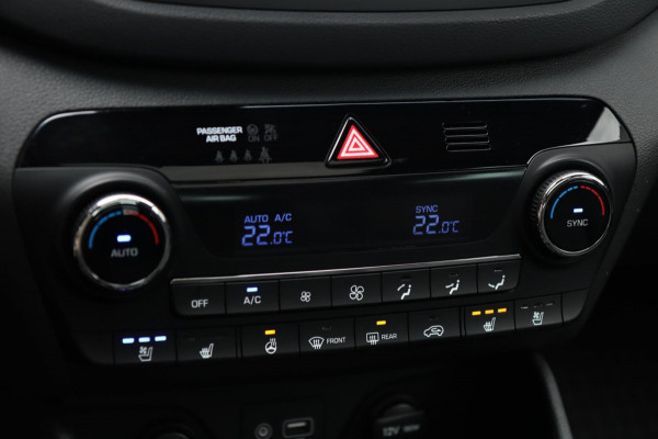 Hyundai Tucson 1.6 T-GDi Premium 4WD / PANODAK / KEYLESS / CAMERA / DODEHOEK
