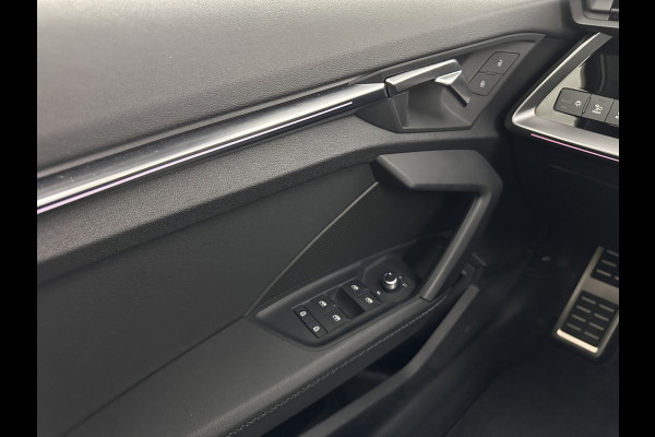 Audi A3 Limousine 35 TFSI S-Line Edition (INCL-BTW) Aut. *PANO | LEATHER-FABRIC | FULL-LED | AMBIENTLIGHT | SPORTSEATS | DIGI-COCKPIT | NAVI-FULLMAP | PRIVACYGLASS | SHIFTPADDLES | DAB+ | ADAPTIVE-CRUISE | 17"ALU*