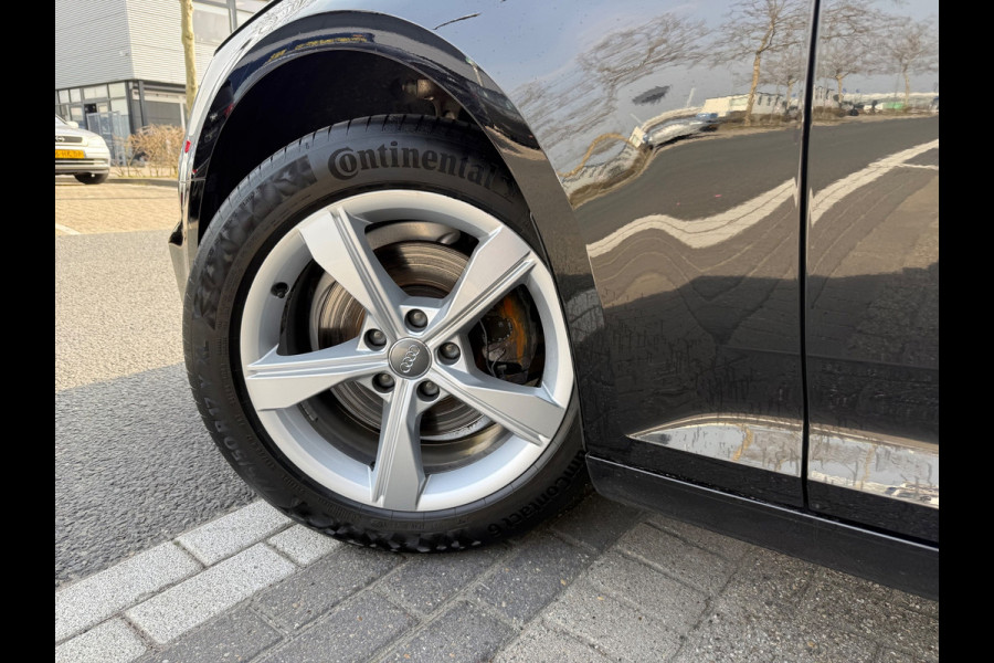 Audi A4 35 TFSI Sport AUT ECC/PDC/LED/XENON/LMV18/LEDER/NAVI