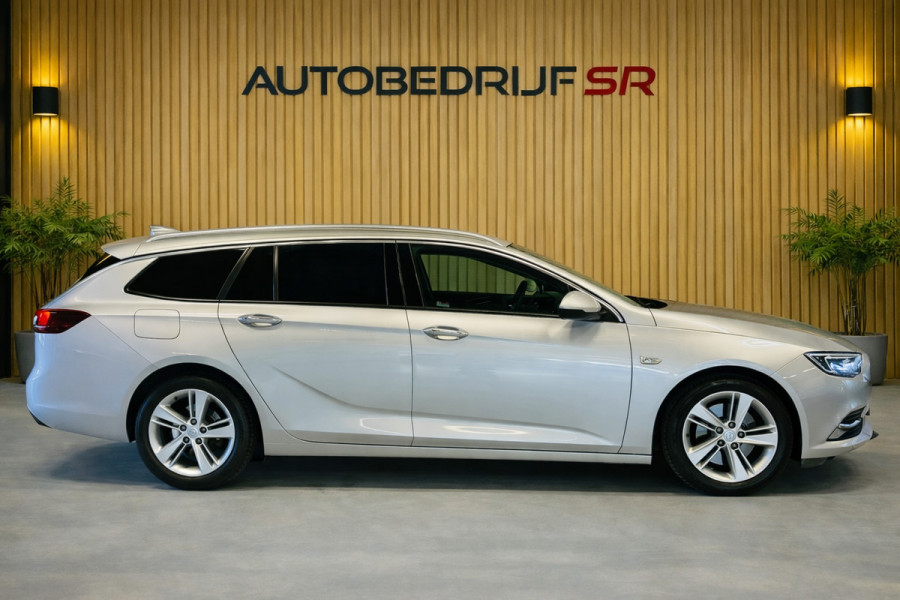 Opel Insignia SPORTS TOURER 1.5 Turbo Business Executive Camera! Stoelverw! LED!
