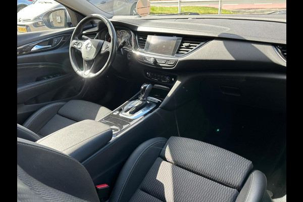 Opel Insignia SPORTS TOURER 1.5 Turbo Business Executive Camera! Stoelverw! LED!