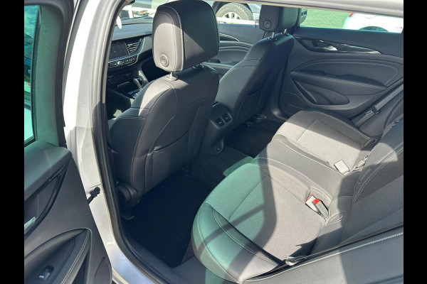 Opel Insignia SPORTS TOURER 1.5 Turbo Business Executive Camera! Stoelverw! LED!