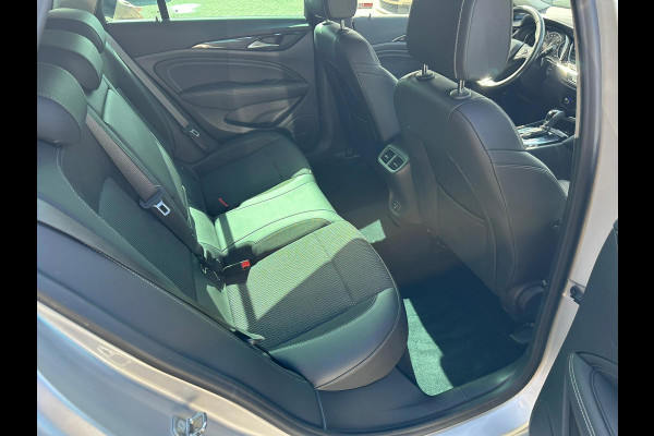 Opel Insignia SPORTS TOURER 1.5 Turbo Business Executive Camera! Stoelverw! LED!