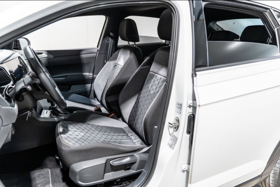 Volkswagen Taigo 1.0 TSI R-Line DSG IQ PANO LED