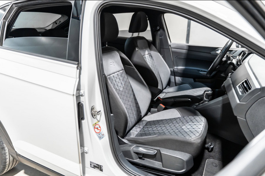 Volkswagen Taigo 1.0 TSI R-Line DSG IQ PANO LED