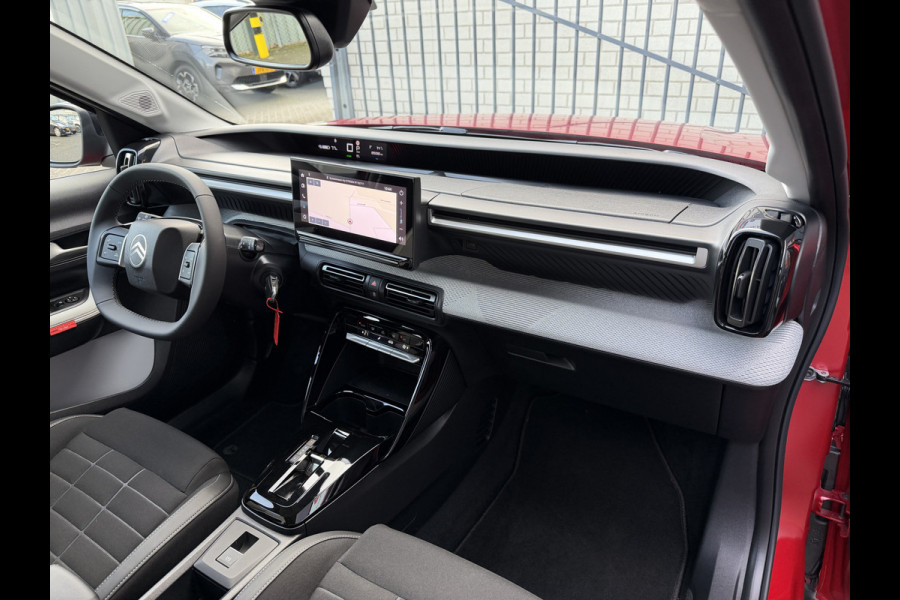 Citroën C3 110pk Hybrid Max (Camera - LED - Automatische Airco - Navigatie - Parkeersensoren - Apple Carplay)