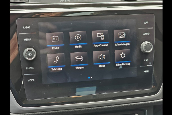 Volkswagen Touran 1.2 TSI Comfortline 7-persoons | Climatronic | Trekhaak | LMV | Cruise | App-connect |