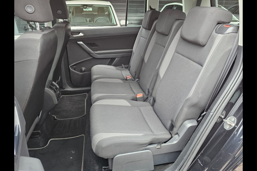 Volkswagen Touran 1.2 TSI Comfortline 7-persoons | Climatronic | Trekhaak | LMV | Cruise | App-connect |
