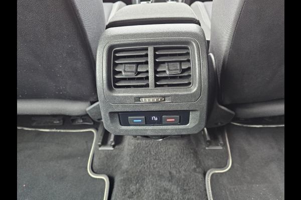 Volkswagen Touran 1.2 TSI Comfortline 7-persoons | Climatronic | Trekhaak | LMV | Cruise | App-connect |