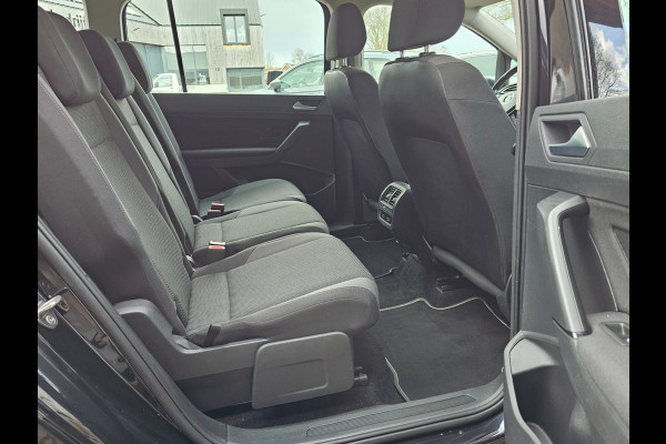 Volkswagen Touran 1.2 TSI Comfortline 7-persoons | Climatronic | Trekhaak | LMV | Cruise | App-connect |