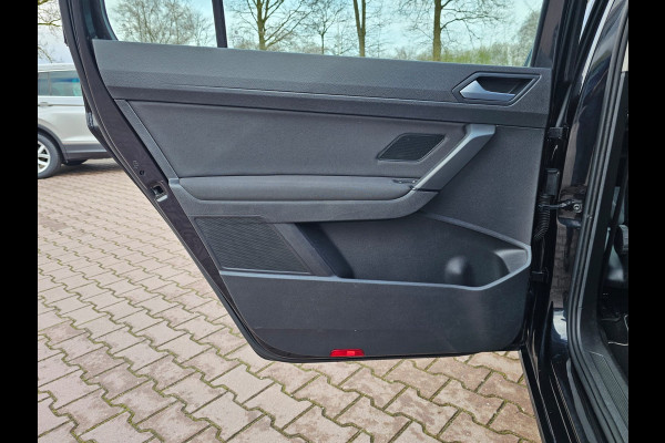 Volkswagen Touran 1.2 TSI Comfortline 7-persoons | Climatronic | Trekhaak | LMV | Cruise | App-connect |
