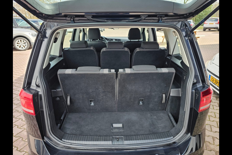 Volkswagen Touran 1.2 TSI Comfortline 7-persoons | Climatronic | Trekhaak | LMV | Cruise | App-connect |