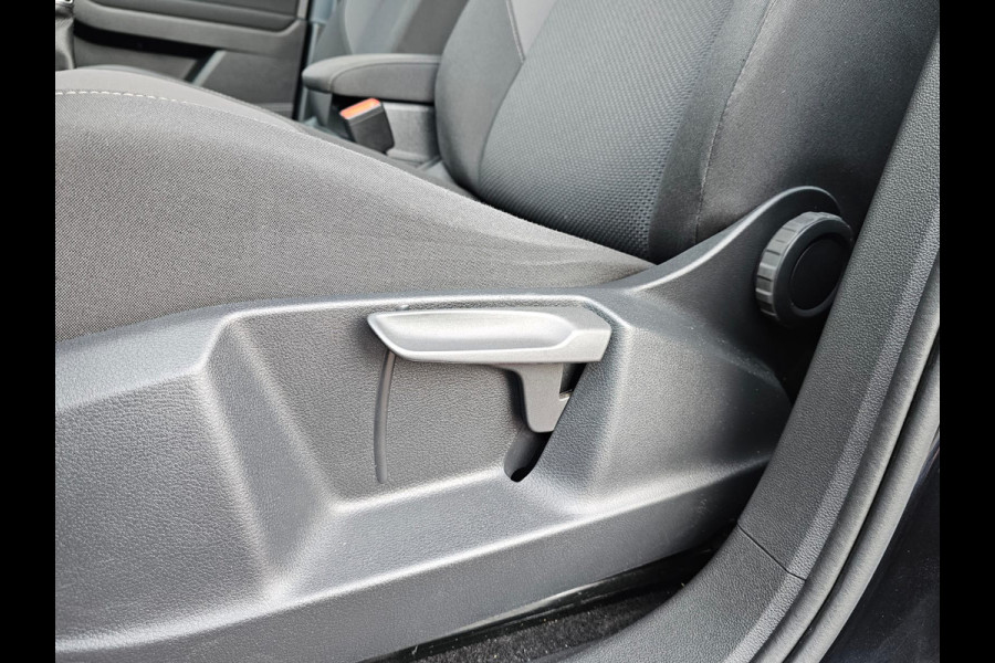 Volkswagen Touran 1.2 TSI Comfortline 7-persoons | Climatronic | Trekhaak | LMV | Cruise | App-connect |