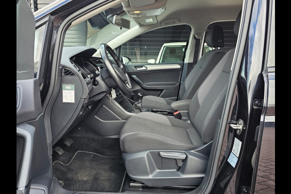 Volkswagen Touran 1.2 TSI Comfortline 7-persoons | Climatronic | Trekhaak | LMV | Cruise | App-connect |