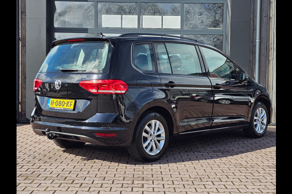 Volkswagen Touran 1.2 TSI Comfortline 7-persoons | Climatronic | Trekhaak | LMV | Cruise | App-connect |