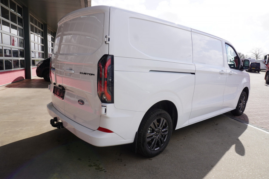 Ford E-Transit Cust. 320L L2H1 Limited 65 kWh Automaat met POWERPACK Nr. V044 | Airco | Cruise | Apple CP- Android auto | Trekhaak