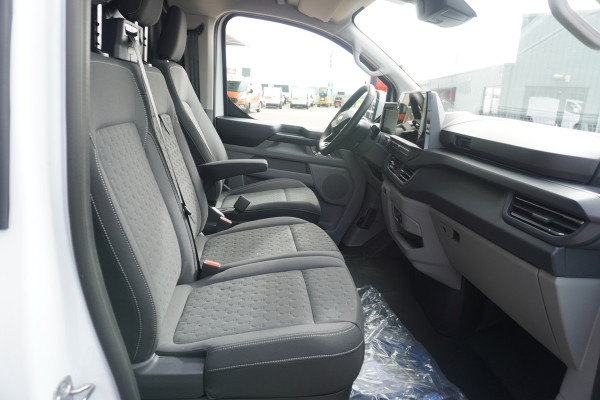 Ford E-Transit Cust. 320L L2H1 Limited 65 kWh Automaat met POWERPACK Nr. V053 | Airco | Cruise | Apple CP- Android auto | Trekhaak
