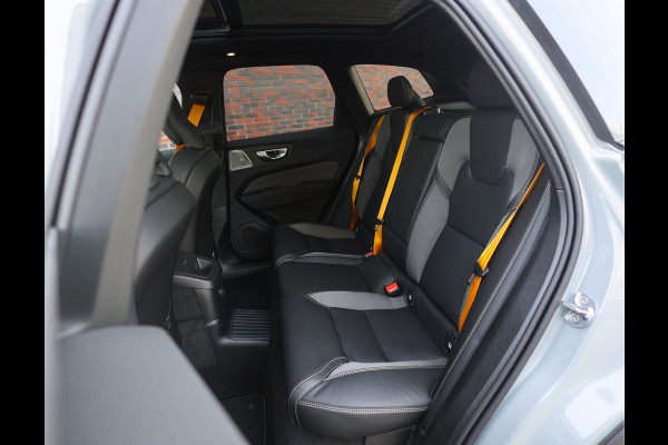 Volvo XC60 T8 AWD Polestar Engineered | Pano - Trekhaak - HUD