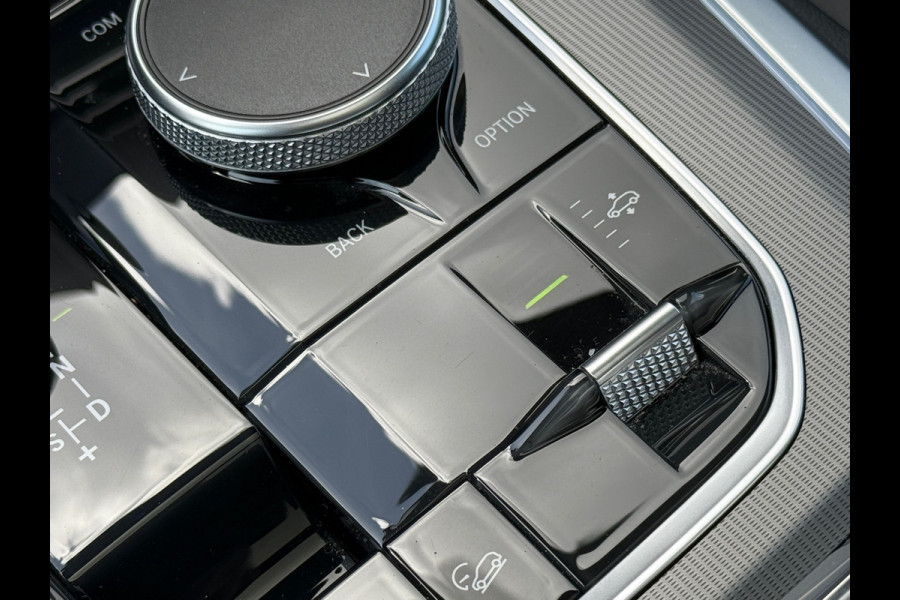 BMW X5 XDrive45e M-SPORT High Exe. Laser|HuD|Memory|Dealer Onderhouden