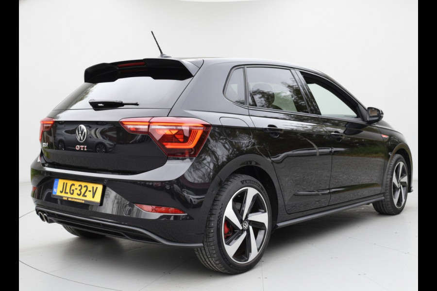 Volkswagen Polo 2.0 TSI GTI TSI 210PK DSG GTI-SPORT IQ-LIGHT/PDC/CARPLAY