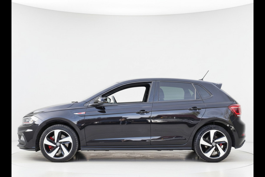 Volkswagen Polo 2.0 TSI GTI TSI 210PK DSG GTI-SPORT IQ-LIGHT/PDC/CARPLAY