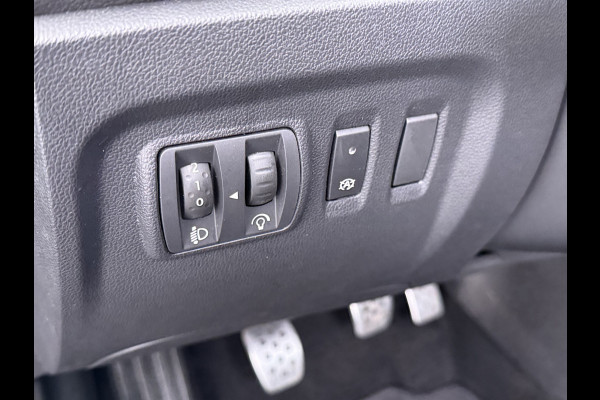 Renault Captur T 90pk Intens Navi Ecc Cruise Control Two-Tone Pdc Keyless 0.9 TCe Lmv 17" Led Regen-Lichtsensor Isofix Bluetooth Privacy Glas Mooie en complete Renault Captur 1148kg licht