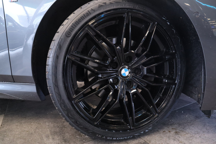 BMW 2 Serie Gran Coupé 218i Executive Edition M-Sport Shadow Line PDC Panoramadak LED 24 maanden garantie mogelijk (*vraag naar de voorwaarden)