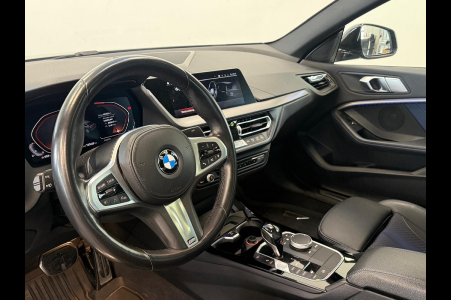 BMW 2 Serie Gran Coupé 218i Executive Edition M-Sport Shadow Line PDC Panoramadak LED 24 maanden garantie mogelijk (*vraag naar de voorwaarden)