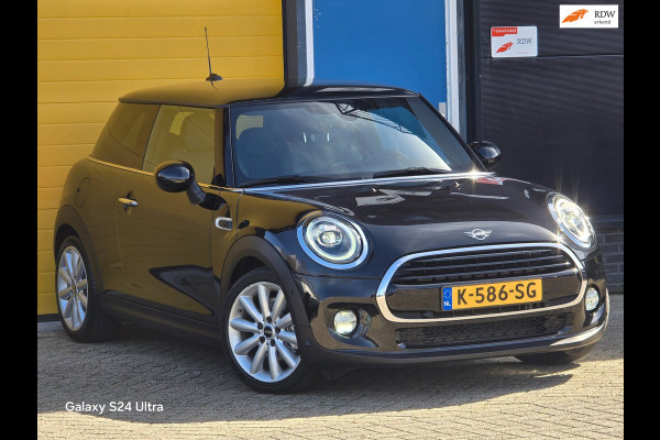 MINI Mini 1.5 Cooper Pepper / AUT / 136 Pk / Navi / CARPLAY / Ecc / Elek Pakket / Cruise Control / Led / Pdc / Allu Velgen