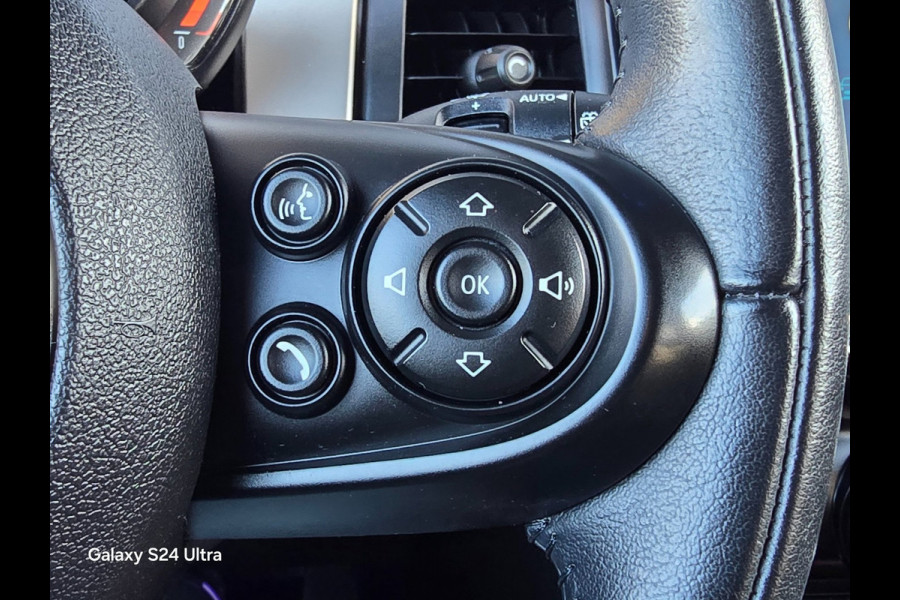 MINI Mini 1.5 Cooper Pepper / AUT / 136 Pk / Navi / CARPLAY / Ecc / Elek Pakket / Cruise Control / Led / Pdc / Allu Velgen