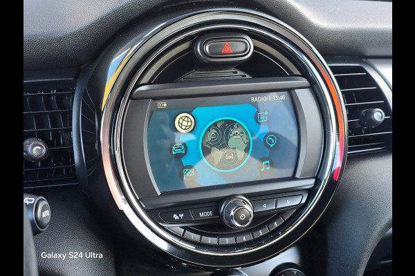 MINI Mini 1.5 Cooper Pepper / AUT / 136 Pk / Navi / CARPLAY / Ecc / Elek Pakket / Cruise Control / Led / Pdc / Allu Velgen