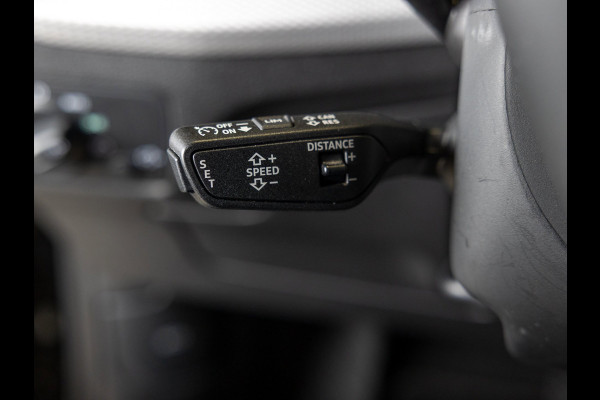 Audi Q2 35 TFSI Advanced edition / 150pk / Stoelverwarming / Adaptieve cruise control / Elektrische achterklep /