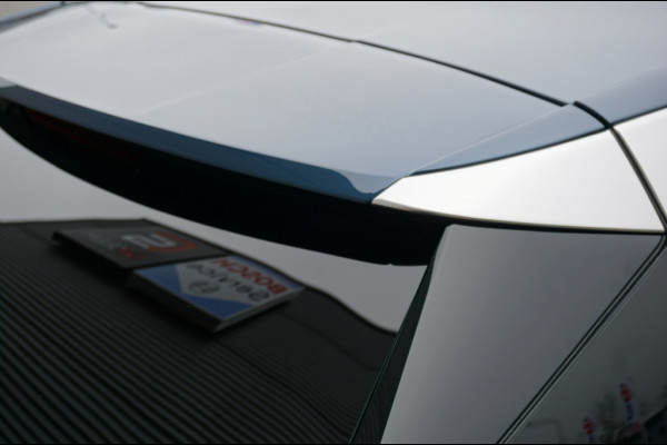 Peugeot 3008 195PK PHEV Allure AUT. | CAMERA | EL CLIMATE | NAVI | SUPER LUXE